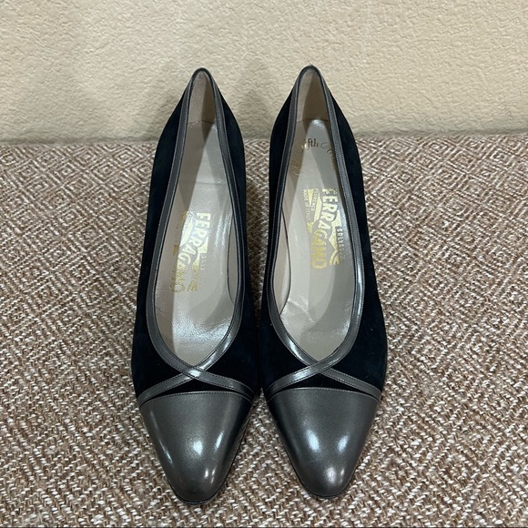 Salvatore Ferragamo Black Suede Textured Metallic Toe Kitten Heel Sz 10A Career - Picture 6 of 11